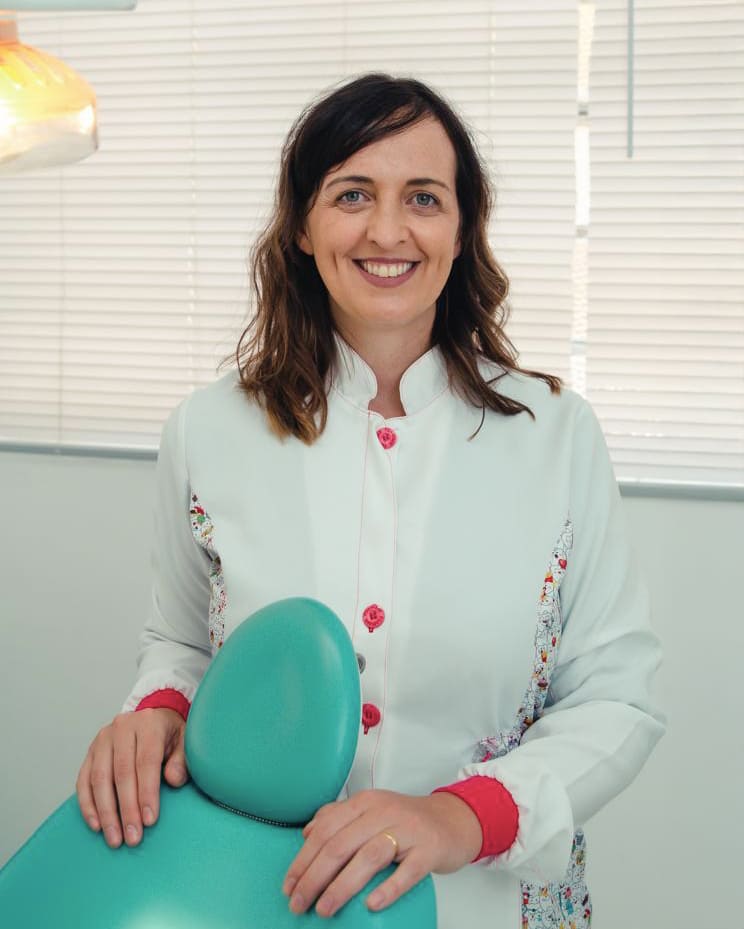 Dra. Nádia Moreira Raposo